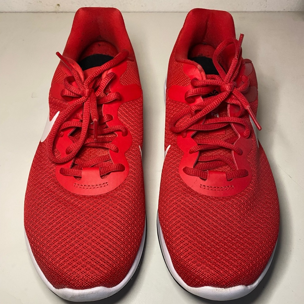 Nike Red Athletic Running Shoe 9.5M